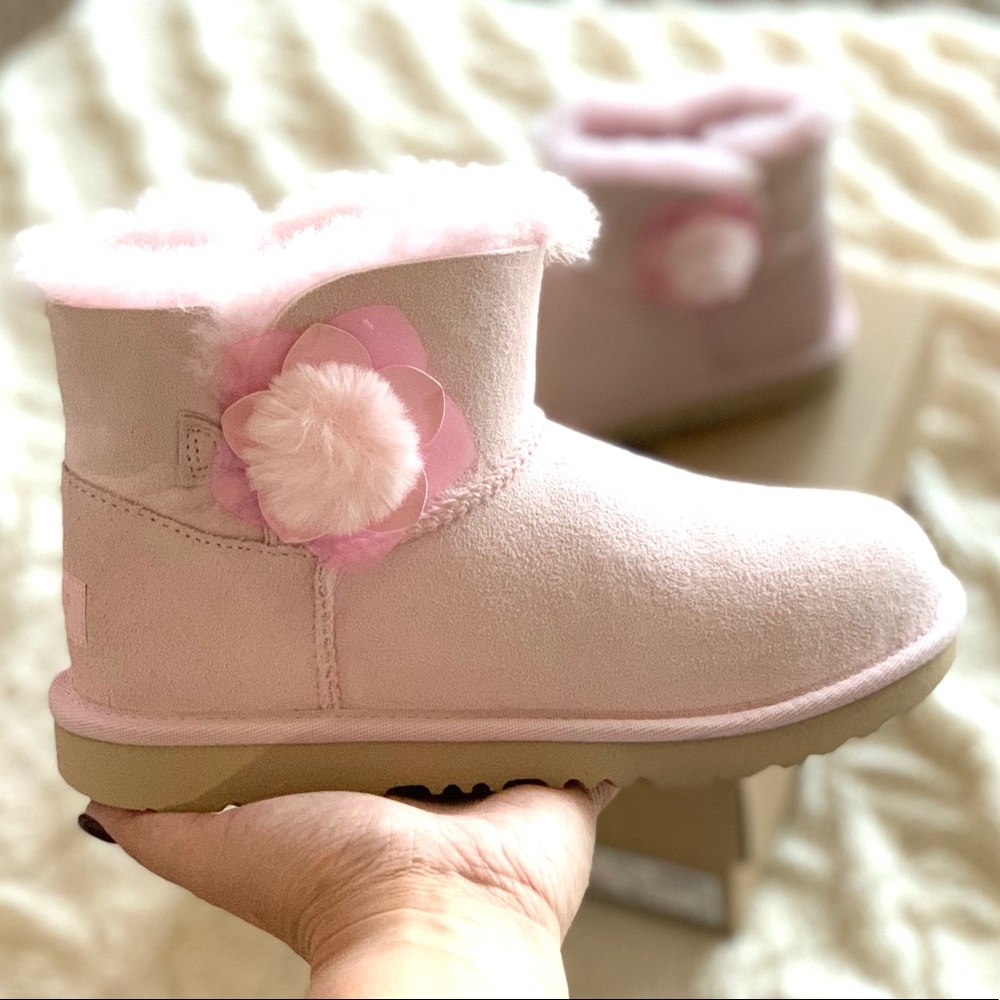 New with Box UGG K Mini Bailey II Cactus Flower